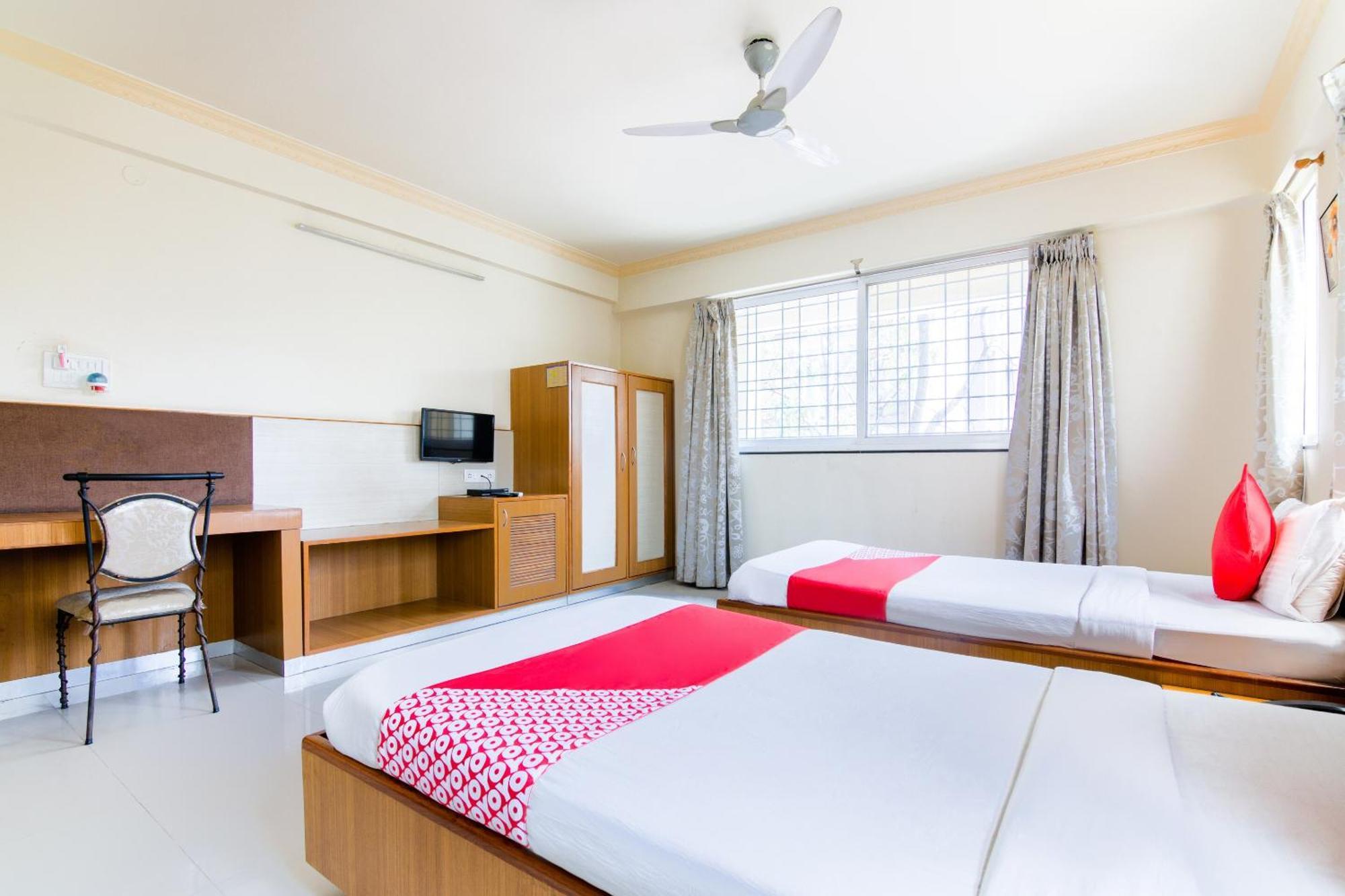 Flagship Aayush Corporate Stays Near Nexus Mall Koramangala Bangalore Luaran gambar
